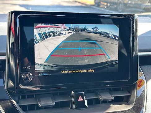 Certified 2024 Toyota Corolla SE image 21