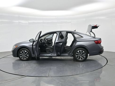 Used 2024 Volkswagen Jetta S FWD image 37