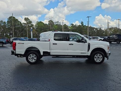 Certified 2025 Ford F250 XLT image 9