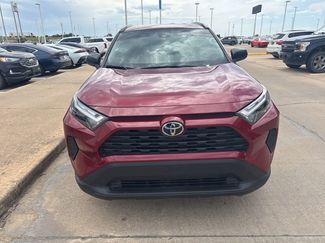Used 2025 Toyota RAV4 LE AWD/4WD video 2