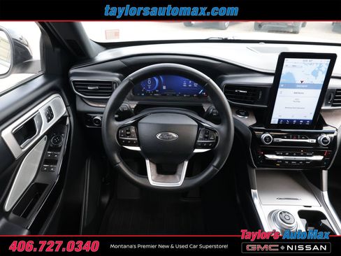 Used 2023 Ford Explorer Platinum w/ Technology Package AWD/4WD image 41