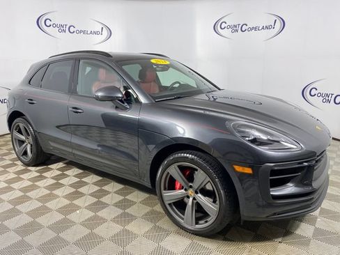 Used 2024 Porsche Macan S AWD/4WD image 1