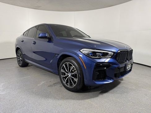 Used 2022 BMW X6 xDrive40i w/ Executive Package image 3