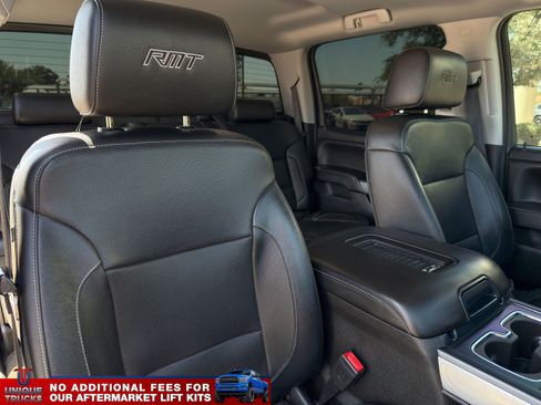 Used 2018 Chevrolet Silverado 1500 LTZ Z71 w/ LTZ Plus Package AWD/4WD image 28