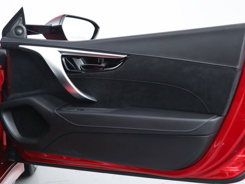 Used 2017 Acura NSX image 13