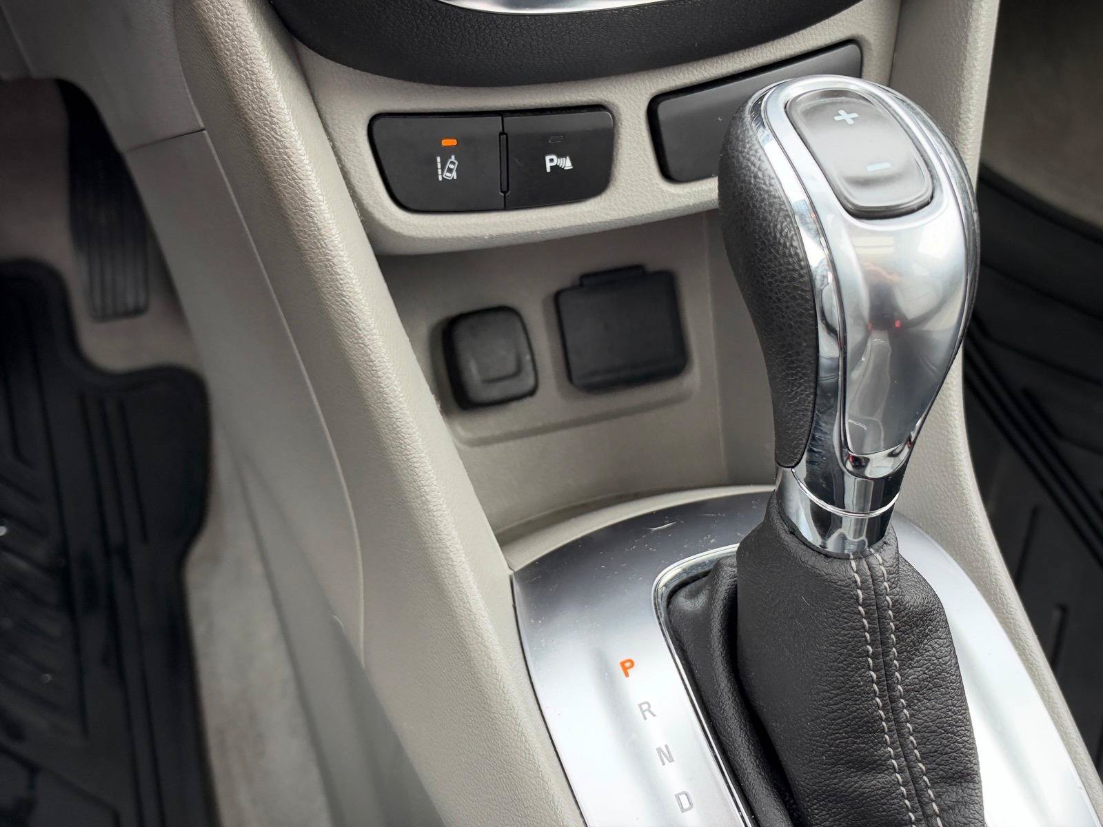 Used 2014 Buick Encore Premium AWD/4WD image 14