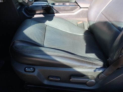 Used 2006 Ford Mustang Premium image 12