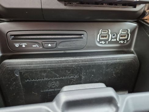 Used 2019 RAM 1500 Limited AWD/4WD image 32