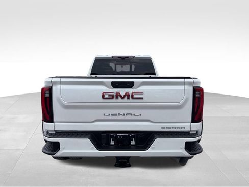 Used 2024 GMC Sierra 3500 Denali w/ Denali Reserve Package AWD/4WD image 18