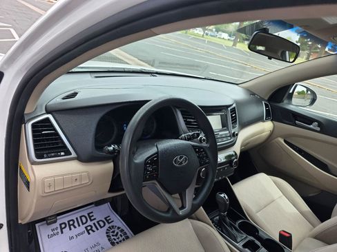 Used 2017 Hyundai Tucson SE FWD image 14