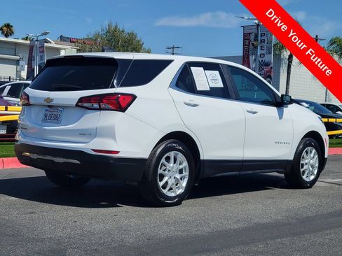 Used 2024 Chevrolet Equinox LT AWD/4WD image 4