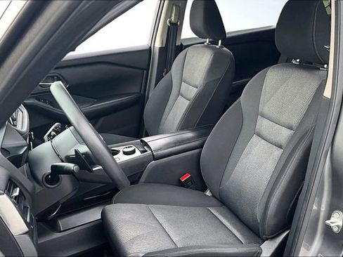 Used 2024 Nissan Rogue SV image 21