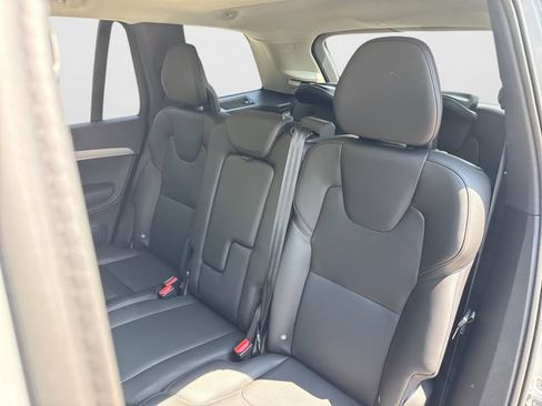 Certified 2024 Volvo XC90 B5 Core w/ Protection Package Premier AWD/4WD image 28
