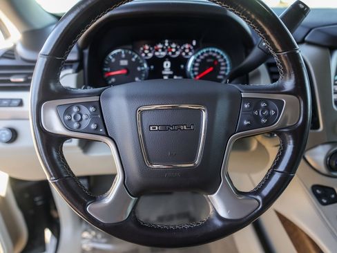 Used 2019 GMC Yukon Denali w/ Open Road Package image 15