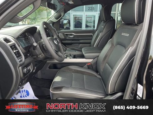 Used 2025 RAM 1500 Laramie w/ Night Edition AWD/4WD image 4