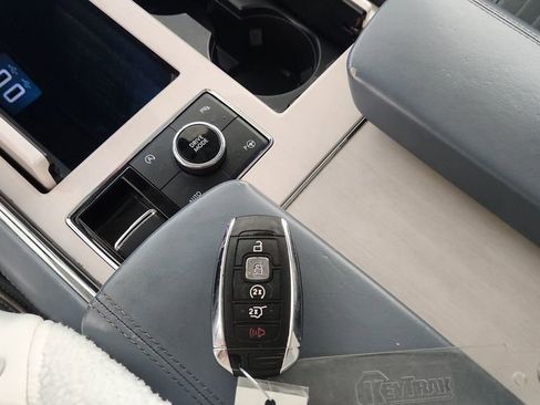 Used 2018 Lincoln Navigator Black Label image 24