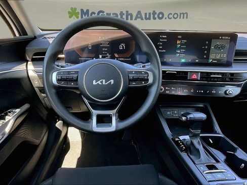 Used 2025 Kia K5 LXS FWD image 8