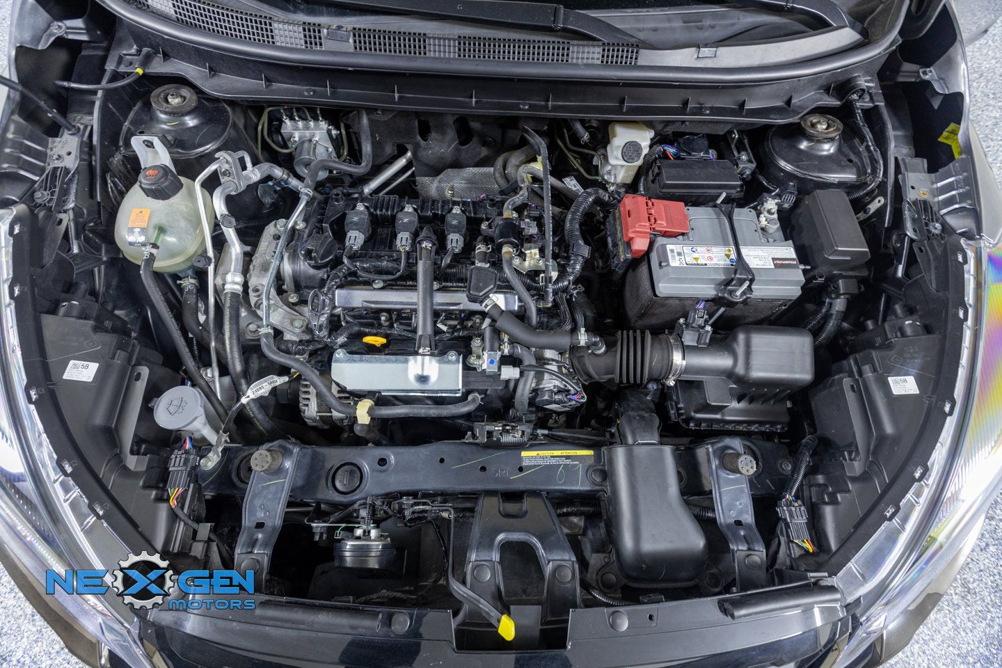 Used 2024 Nissan Kicks SR w/ SR Premium Package FWD image 50