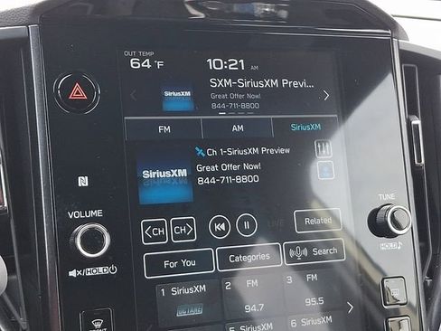 Certified 2025 Subaru Forester Premium AWD/4WD image 18