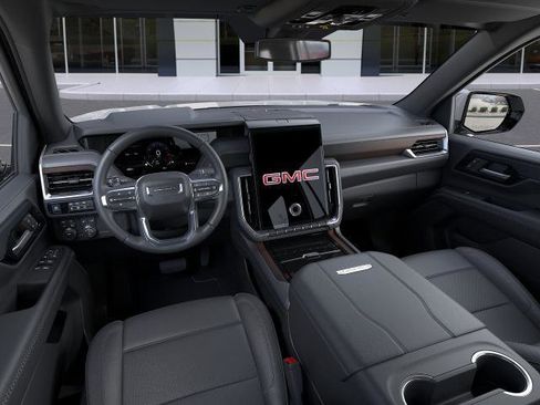 New 2026 GMC Yukon Denali w/ Sun & Power Step Package AWD/4WD image 39