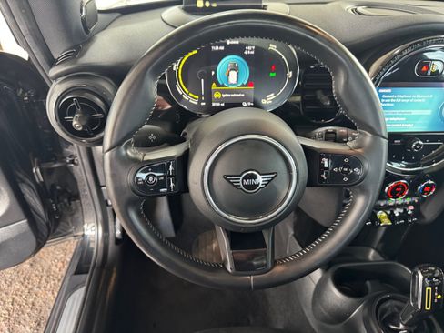 Used 2023 MINI Cooper SE FWD image 15