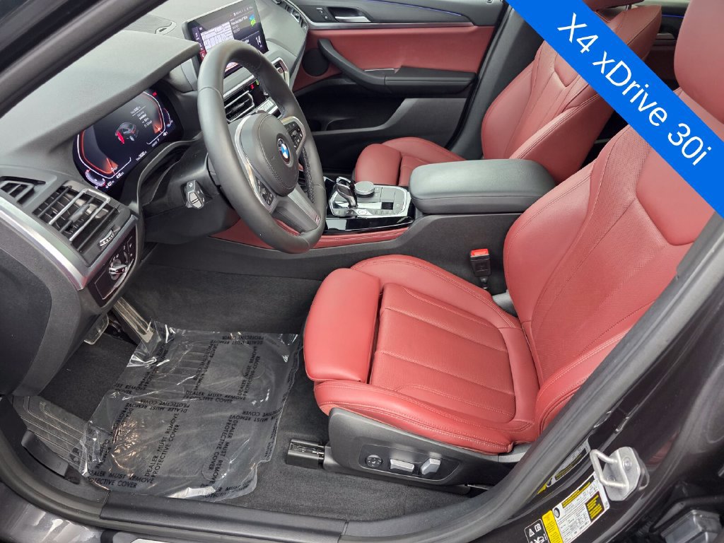 Used 2024 BMW X4 xDrive30i w/ M Sport Package AWD/4WD image 9