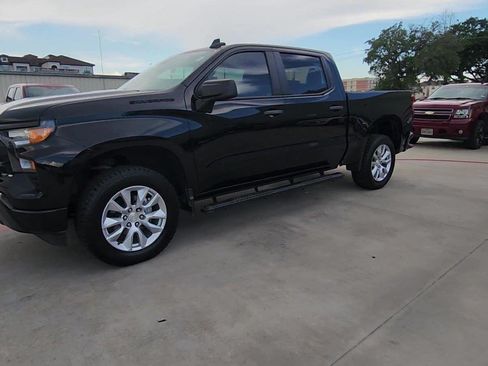 Used 2022 Chevrolet Silverado 1500 Custom RWD image 11