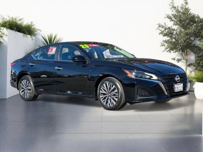 Certified 2023 Nissan Altima 2.5 SV
