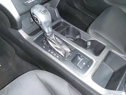 Used 2019 Ford Escape S image 26