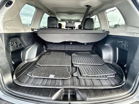 Used 2018 Subaru Forester 2.5i Touring image 47
