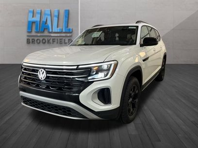 New 2026 Volkswagen Atlas Peak Edition