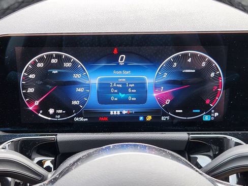 Used 2025 Mercedes-Benz GLA 250 4MATIC image 20