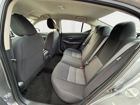Used 2023 Nissan Sentra SV FWD image 13