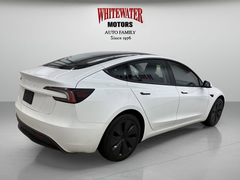 Used 2024 Tesla Model 3 Long Range image 4