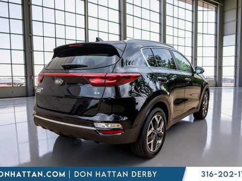 Used 2021 Kia Sportage EX FWD image 36
