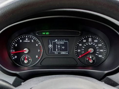 Used 2018 Kia Sorento FWD image 21