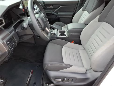Used 2024 Toyota Tacoma TRD Off-Road w/ TRD Off Road Upgrade Package AWD/4WD image 12