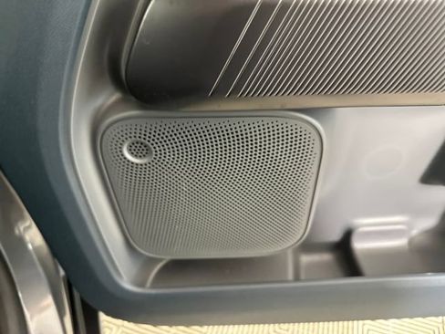 Used 2025 Ford Maverick XL w/ Equipment Group 101A image 28