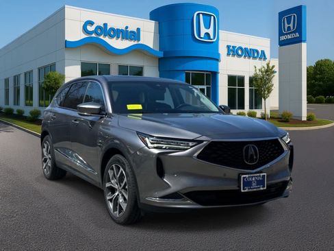 Used 2023 Acura MDX w/ Technology Package AWD/4WD image 9