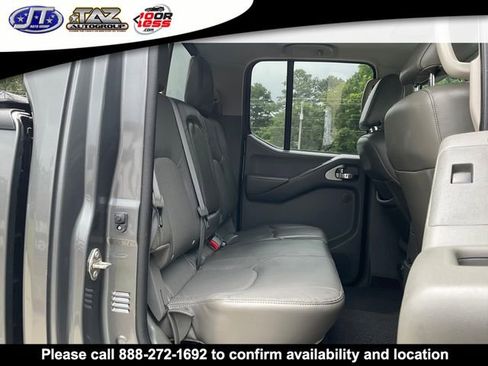 Used 2019 Nissan Frontier SL image 15