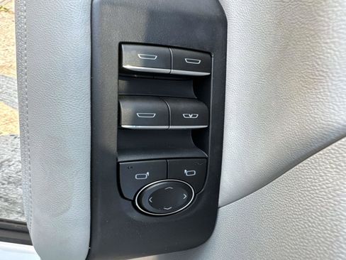 New 2026 GMC Terrain Denali w/ LPO, Black Badging Package AWD/4WD image 19