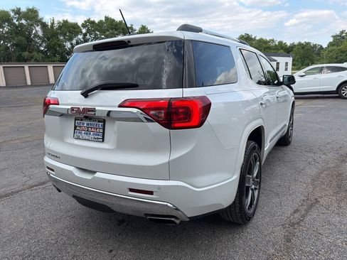 Used 2019 GMC Acadia Denali w/ Technology Package FWD image 6