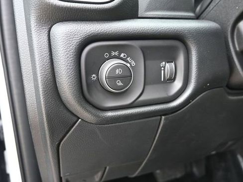 New 2026 RAM 3500 Tradesman AWD/4WD image 17