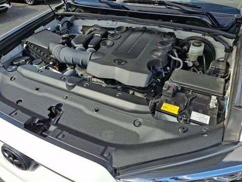 Used 2023 Toyota 4Runner SR5 Premium w/ Moonroof Package image 34