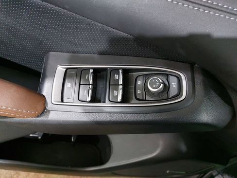 Used 2024 Subaru Ascent Touring AWD/4WD image 29