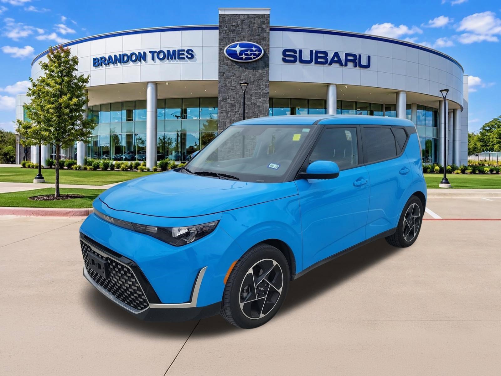 Used 2023 Kia Soul EX FWD image 1