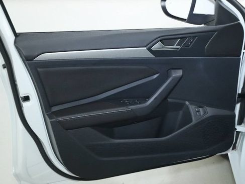 Certified 2024 Volkswagen Jetta S FWD image 15