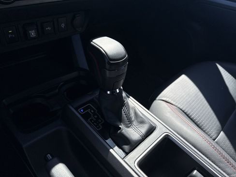 Used 2021 Toyota Tacoma TRD Pro AWD/4WD image 21