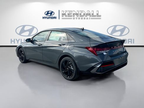 New 2026 Hyundai Elantra SEL Sport image 4