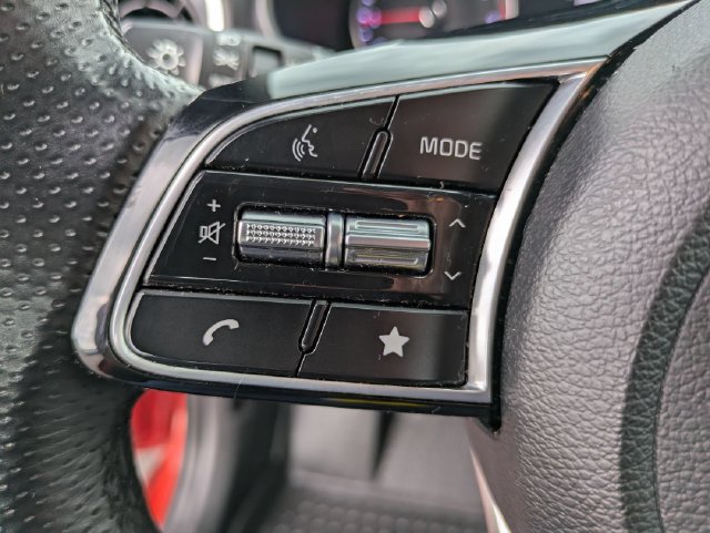 Used 2024 Kia Forte GT-Line FWD image 11